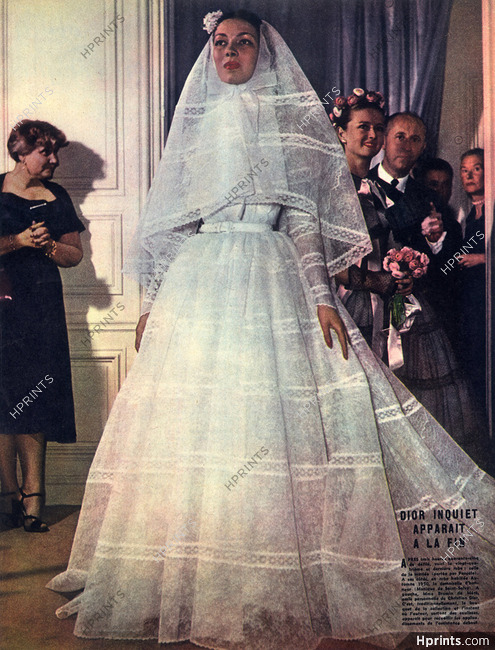1950s dior dress style