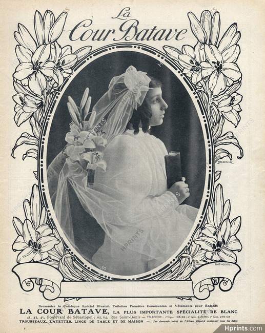 La Cour Batave (Department store) 1907 Dress of first Communion