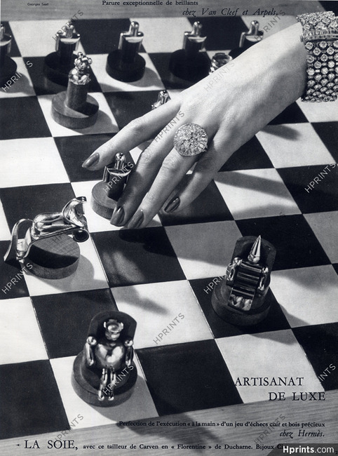 Hermès 1959 Chess Game, Bracelet Van Cleef & Arpels, Photo