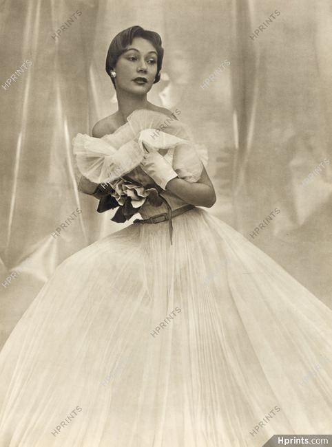 Jacques Fath (Couture) 1949 Robe du soir plissée, Photo Philippe Pottier, Strapless Dress
