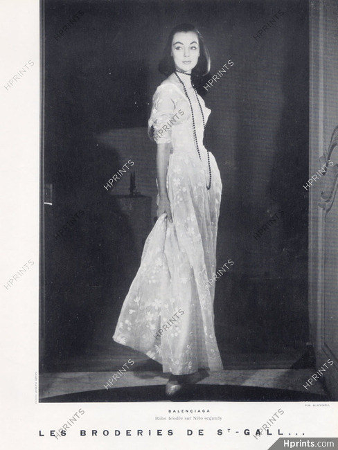 Balenciaga (Couture) 1954 Dress in White Organdy, Photo Joseph Grove, Embroidery