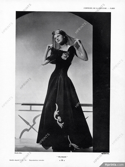 Worth (Couture) 1938 black with embroidery Evening Gown, Studio Dax