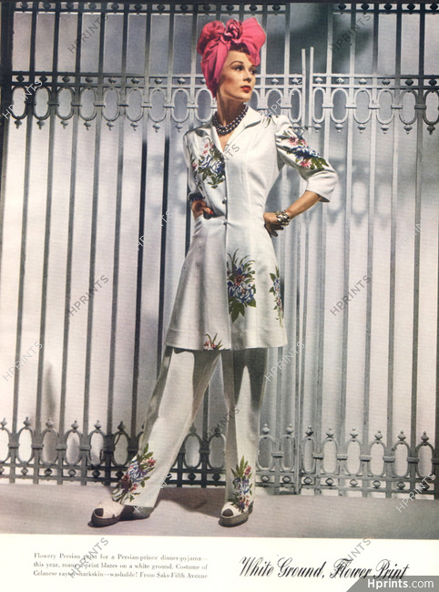 Saks Fifth Avenue 1941 Celanese, flowery persian dinner-pyjama, Embroidery