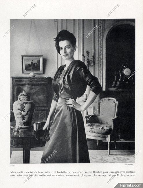Schiaparelli (Couture) 1948 Photo Philippe Pottier