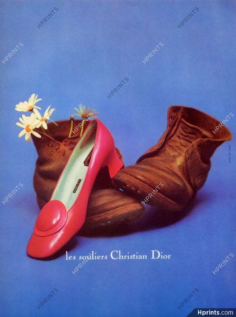 Christian Dior (Shoes) 1967 Photo Jean-Paul Cadé