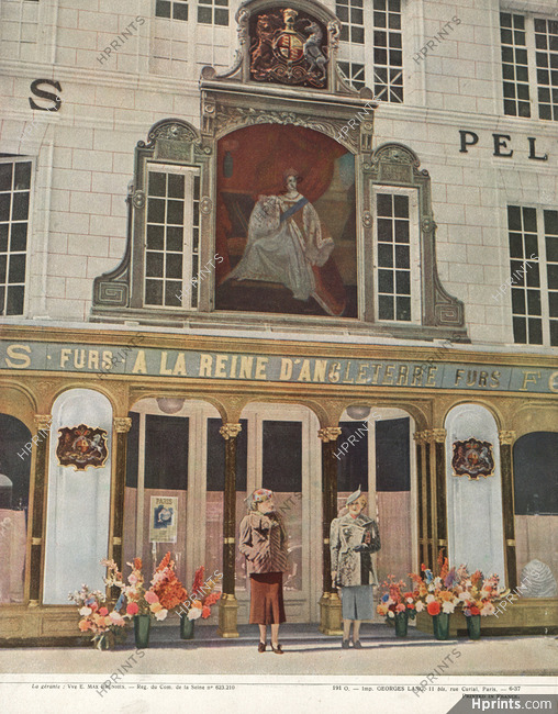 A La Reine D'angleterre 1937 249 rue Saint-Honoré, Paris, Shop Window, Fur Coat