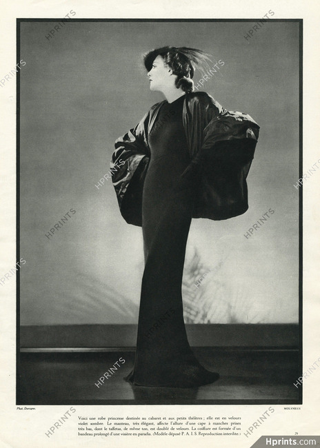 Molyneux 1934 in purple velvet dress, taffeta cape, Photo Dorvyne