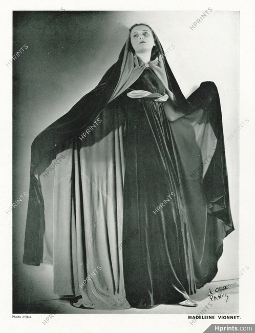 Madeleine Vionnet 1937 Evening Gown, Cape, velvet Ducharne, Photo Madame D'Ora