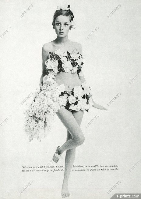 Yves Saint Laurent 1967 Wedding Dress, camélias blancs, Top Model Twiggy, Photo Bert Stern