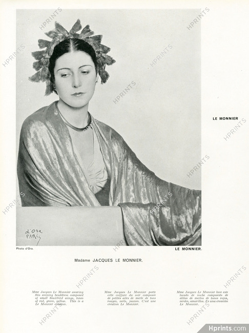 Mrs Jacques Le Monnier (Portrait) 1934 Coiffure composée de petites ailes de merle, Photo D'Ora