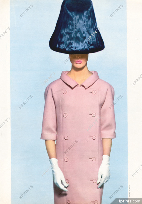 Courrèges 1964 Pink Coat, Photo Kublin