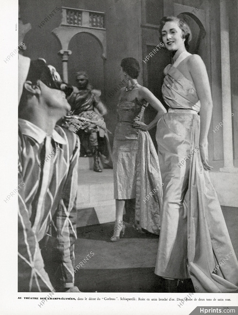 Schiaparelli, Christian Dior 1949 Décor du "Corbeau", Théâtre des Champs Elysées, Photo Russel