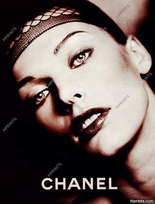Chanel 1998 Milla Jovovich, Fashion Photography