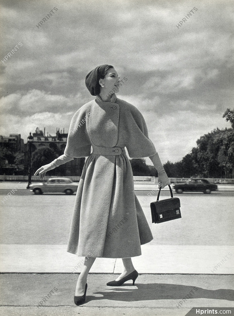 Grès 1957 Manteau, Chatillon Mouly Roussel, Hermès (Gloves & Handbag)