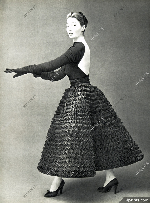 Givenchy 1952 Bettina Graziani 