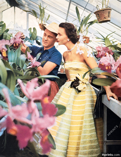 Jacques Fath 1951 Strapless Dress, Orchidées d'André Maron à Brunoy, Flowers