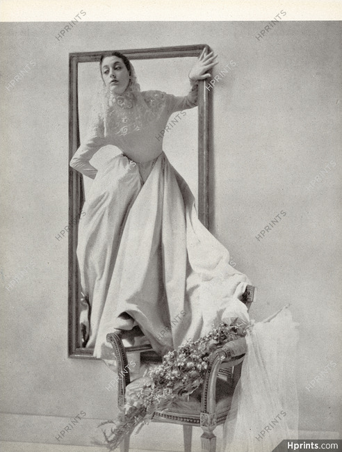 Balenciaga 1950 Robe de velours et mantille de tulle, Wedding Dress, Photo Henry Clarke