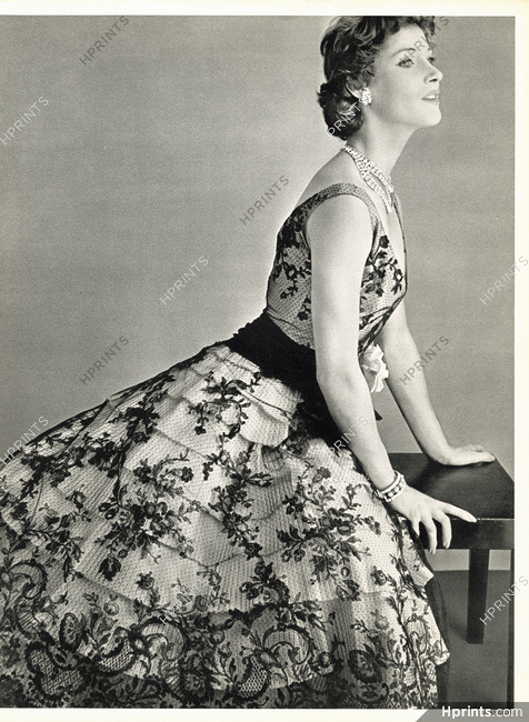 Lucile Manguin 1954 Lace Embroidery Pottier Fashion Photography