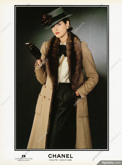 Chanel (Haute Couture) 1983 Coat, Fur, Fashion Photography