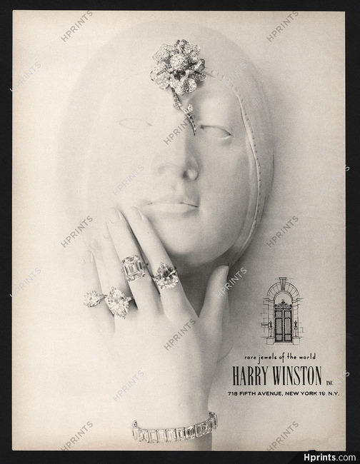 Harry Winston (High Jewelry) 1968 Diamond rings, Flower Clip